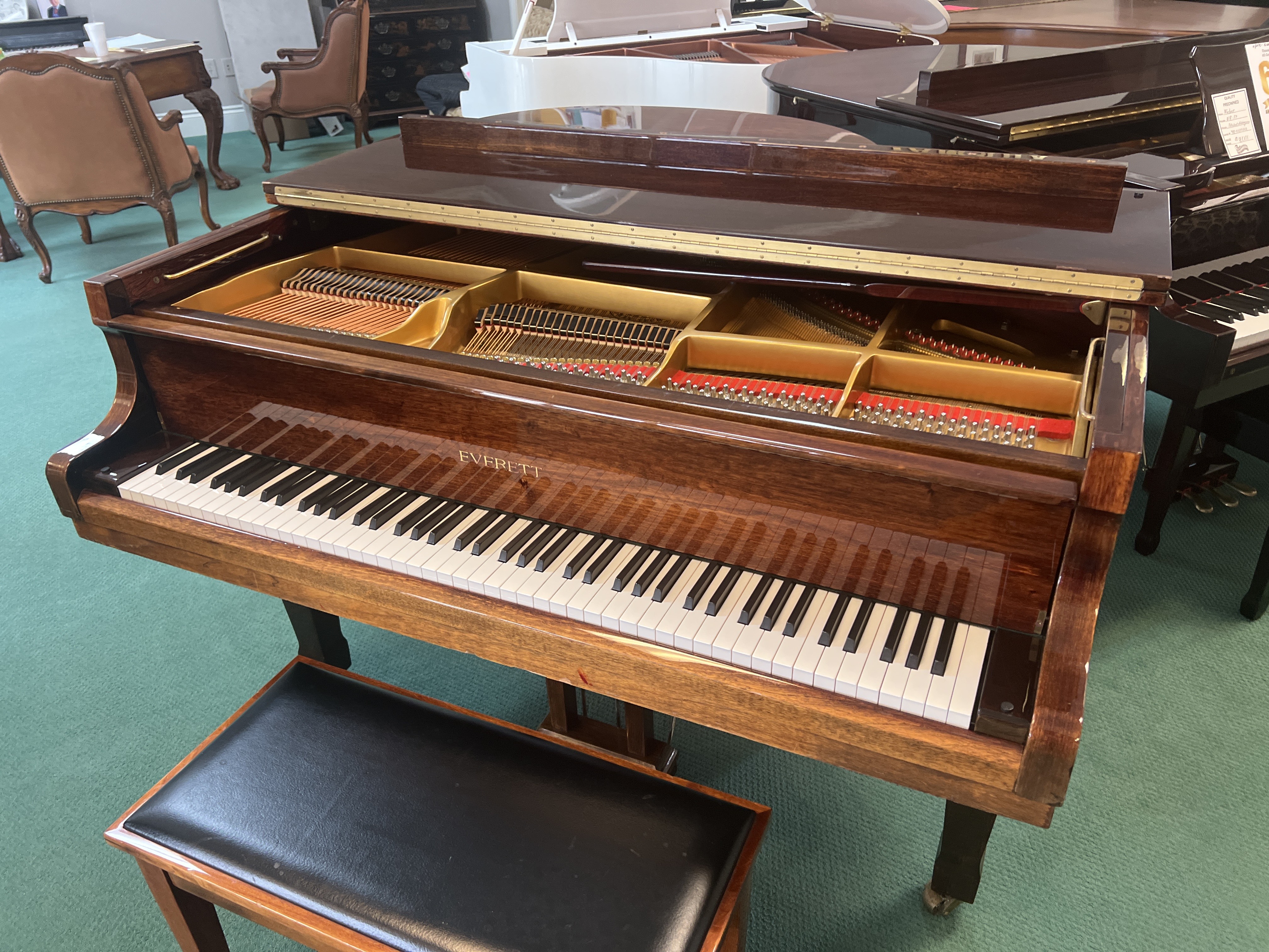 Everett Grand Polished American Walnut